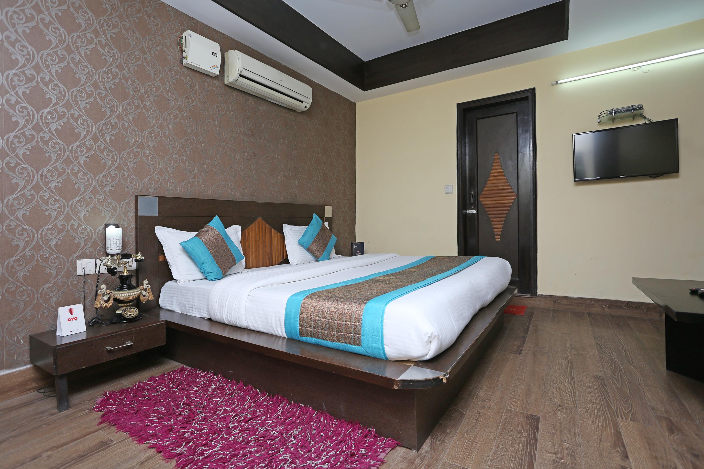 Oyo 337 Hotel Anand เดลี ภายนอก รูปภาพ