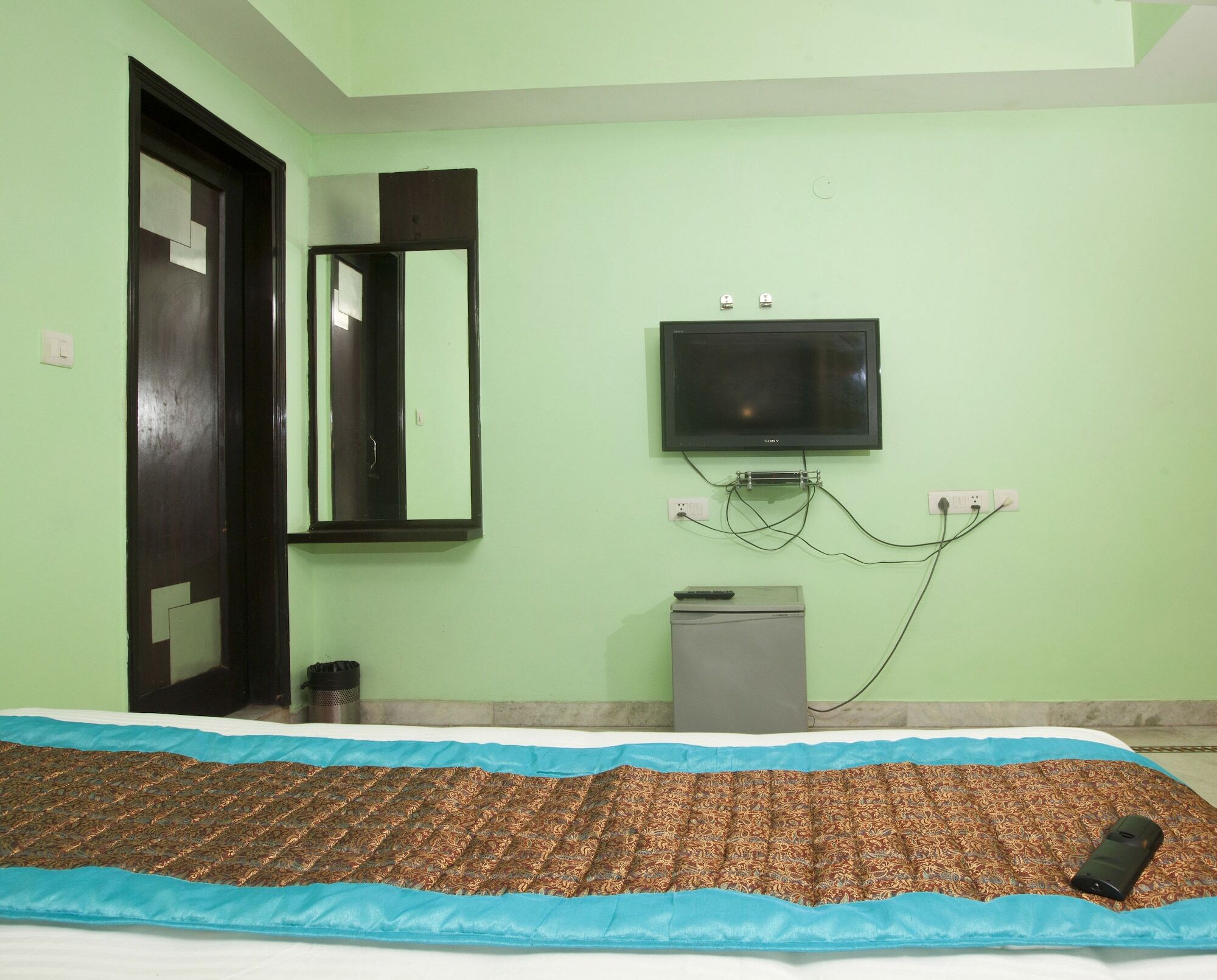 Oyo 337 Hotel Anand เดลี ภายนอก รูปภาพ